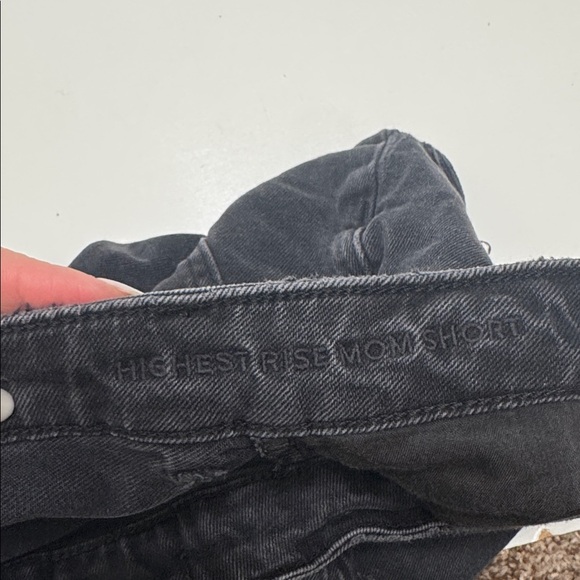 American Eagle black Jean shorts distressed size 0 - Picture 6 of 6